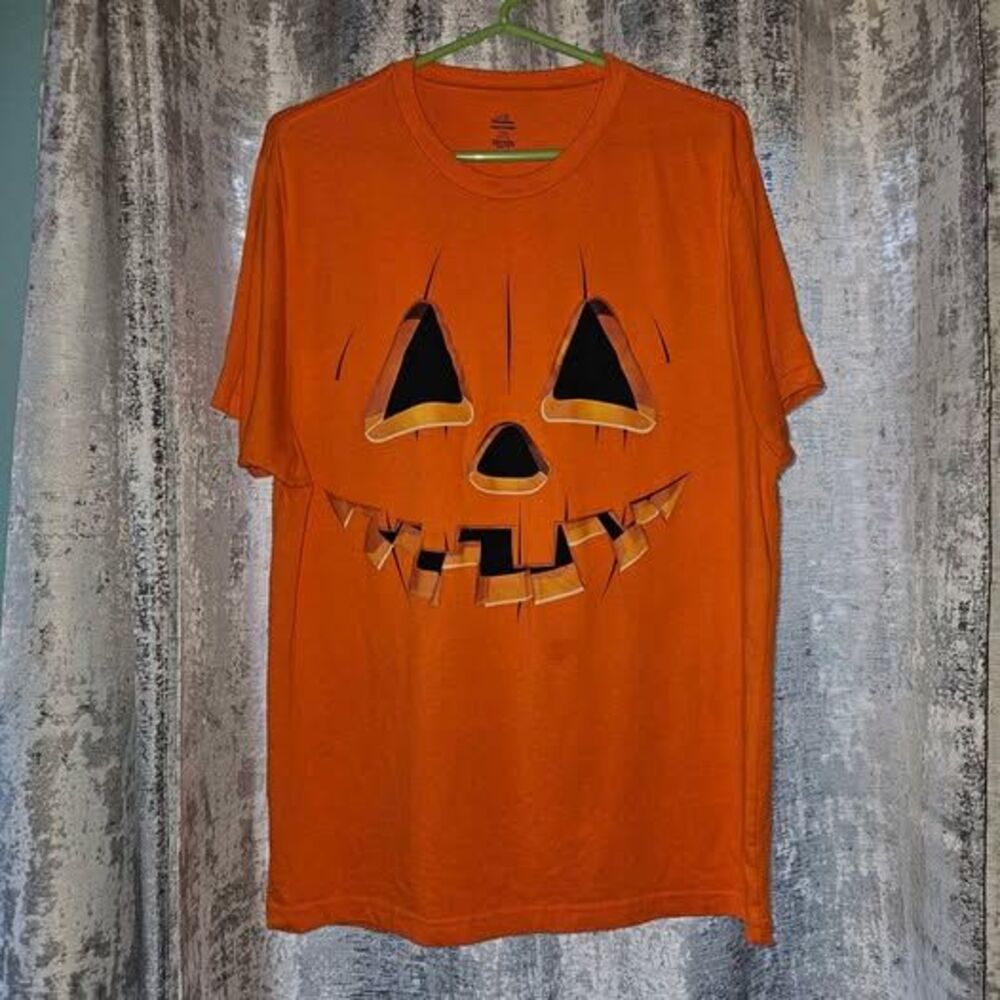 Pumpkin Jack O' Lantern Face Orange Halloween t-shirt size Large